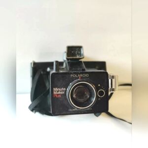 Vintage Polaroid Minute Maker Plus Colorpack Land Camera